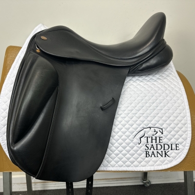 Image of 18 inch Kent and Masters S-Series Dressage Surface Block MDS Black Adjustable
