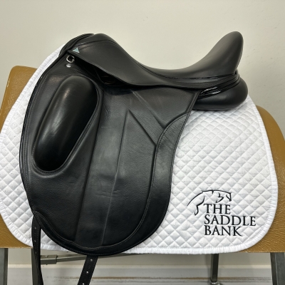Image of 17.5 inch Bliss Sportiva Dressage Dual Flap Black Medium Wide