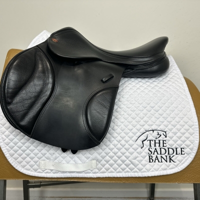 Image of 17 inch Kent and Masters S-Series Jump MJJ Black Adjustable