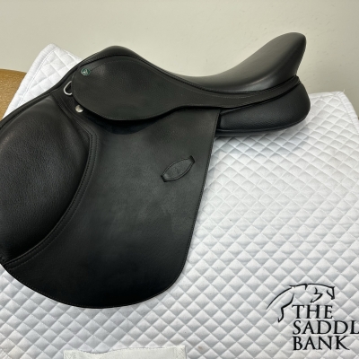 Image of 15 inch Arena Pony Jump Black Adjustable