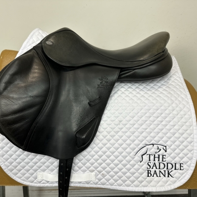 Image of 17 inch Fairfax Classic XC Monoflap Small Block MXC Black Adjustable