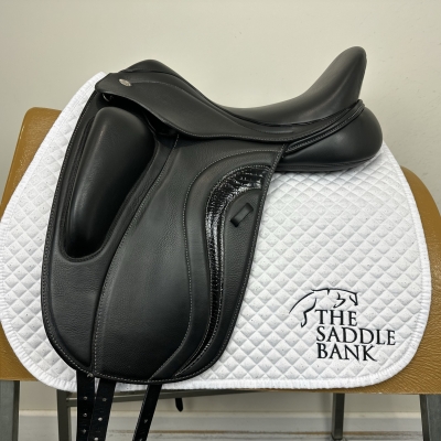 Image of 17 inch Fairfax Cara Monoflap Dressage Black Adjustable
