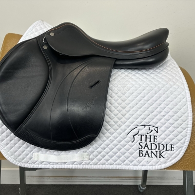 Image of 17 inch Equipe Expression Special Black Medium Wide