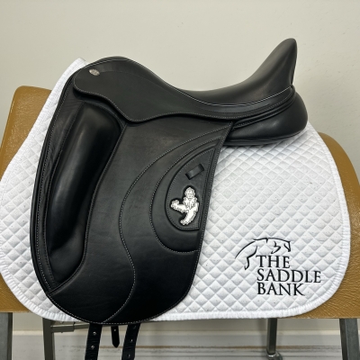 Image of 17.5 inch Fairfax World Class With Elias Panel SEC Black Adjustable