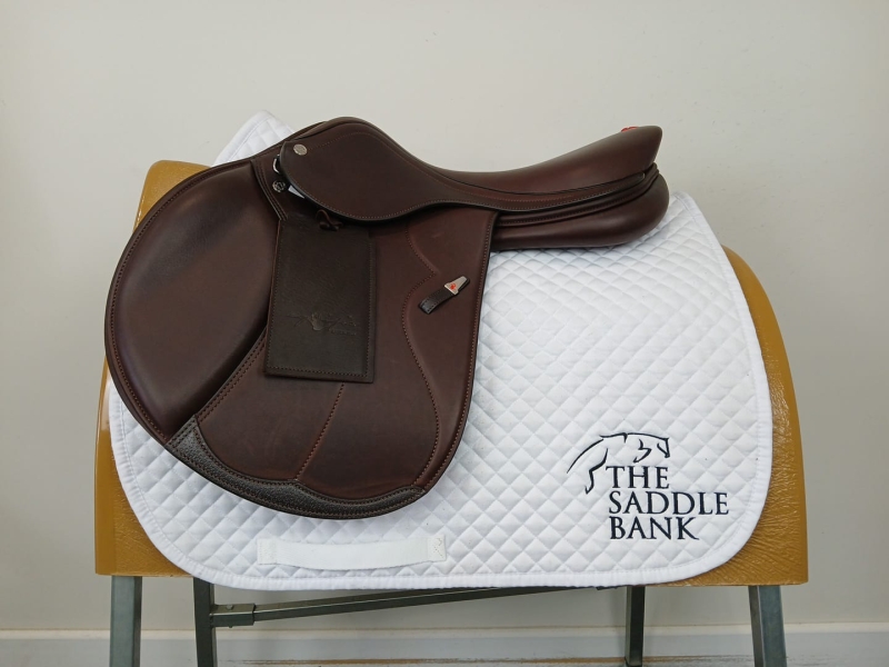 Equipe Synergy Special Saddle, jump saddle from The Saddle Bank
