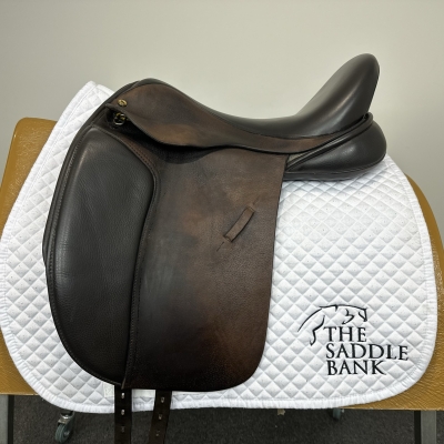 Image of 17 inch Black Country Eloquence Brown Medium