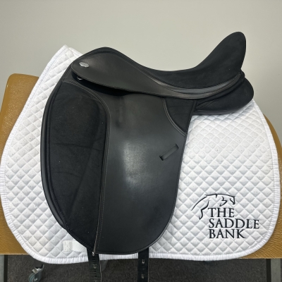Image of 17 inch Thorowgood T4 High Wither Dressage HDM Black Adjustable