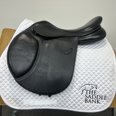 Image of 17 inch Arena Jump Black Adjustable