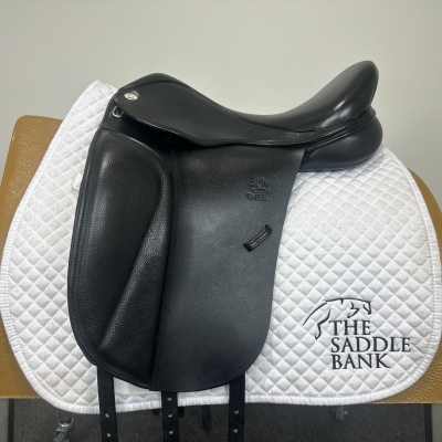 Image of 17 inch Fairfax Classic Low Wither Dressage Black Adjustable