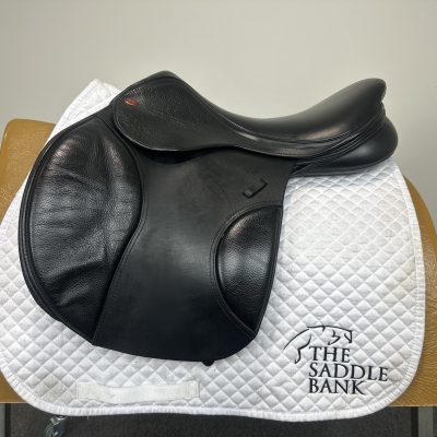 Image of 17.5 inch Kent and Masters S-Series Jump MJJ Black Adjustable