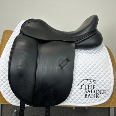 Image of 17.5 inch Ideal Suzannah Dressage Black Medium Wide
