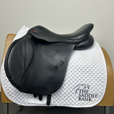 Image of 17 inch Kent and Masters Original Flat back GP MGU Black Adjustable