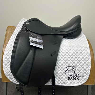 Image of 18 inch Fairfax Classic Low Wither Dressage Black Adjustable