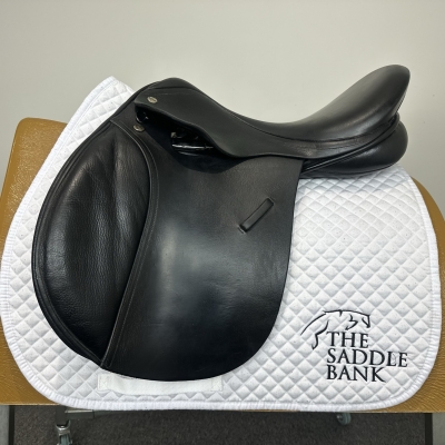 Image of 17.5 inch Harry Dabbs GP Black Medium Wide