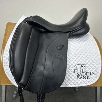 Image of 17.5 inch GFS Monarch Cob Dressage S656 Black Adjustable