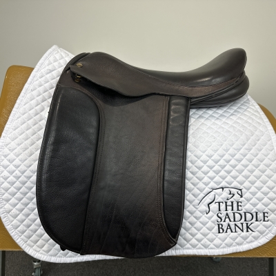 Image of 17 inch Black Country Classic Show Brown Extra Wide