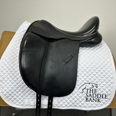 Image of 17 inch Black Country Eloquence Black Wide