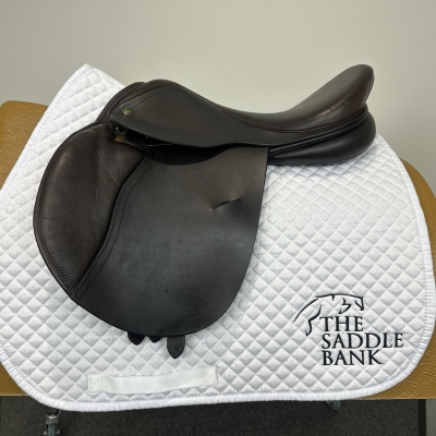 Image of 16.5 inch Ideal International Hunt Brown Medium Wide