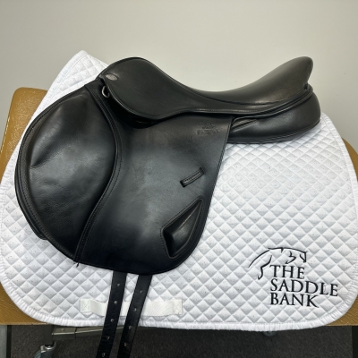 Image of 17 inch Fairfax Classic XC Monoflap Small Block MXC Black Adjustable