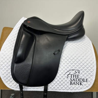 Image of 17 inch Kent and Masters S-Series Dressage Surface Block MDS Black Adjustable