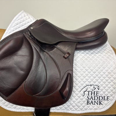 Image of 17.5 inch Antares Evolution Brown Medium Wide