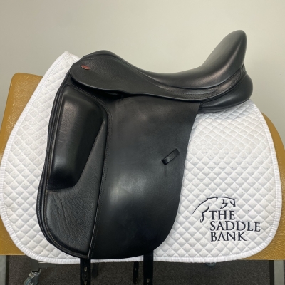 Image of 17.5 inch Kent and Masters S-Series Dressage Surface Block MDS Black Adjustable