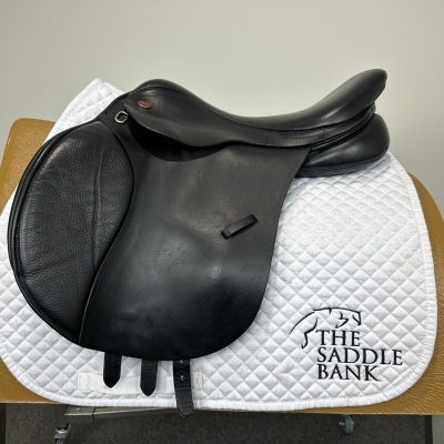 Image of 17 inch Kent and Masters Original Flat back GP MGU Black Adjustable