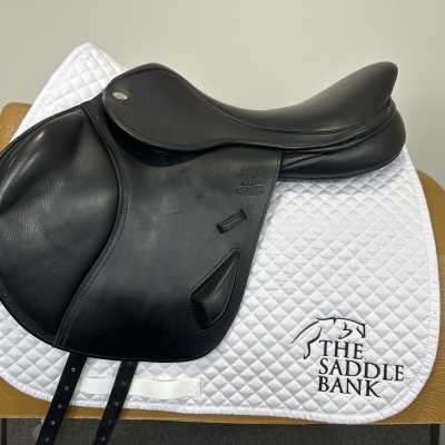 Image of 17.5 inch Fairfax Classic XC Monoflap Small Block MXC Black Adjustable