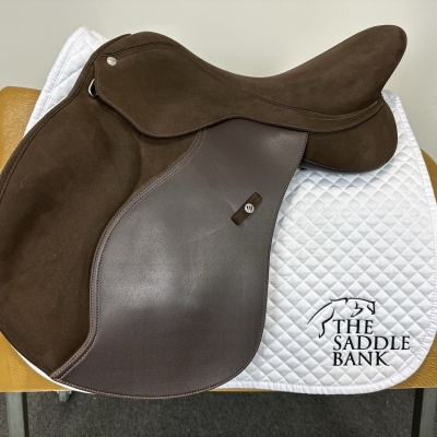 Image of 17 inch Wintec 2000 High Wither Square Cantle SC AP All Purpose Brown Adjustable