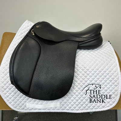 Image of 16.5 inch Black Country Working Hunter - Pony (Freedom GP Tree) Black Medium Wide