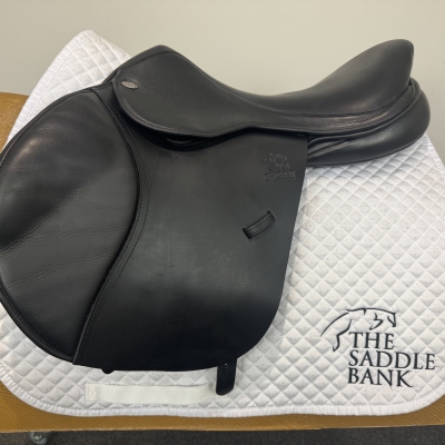 Image of 17.5 inch Fairfax Classic Cupped Flap Jump MJC Black Adjustable