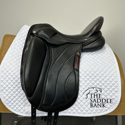 Image of 16.5 inch Albion Revelation Red Label Dressage Black Medium