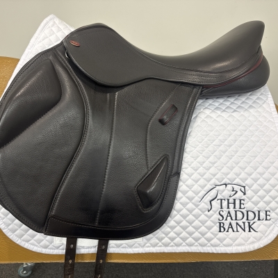 Image of 18 inch Kent and Masters Competition Series Monoflap XC Brown Adjustable