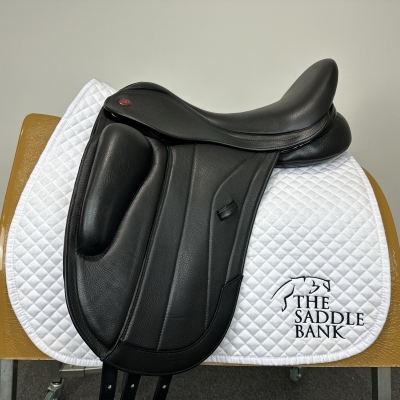 Image of 17 inch Kent and Masters Competition Series Monoflap Dressage Black Adjustable
