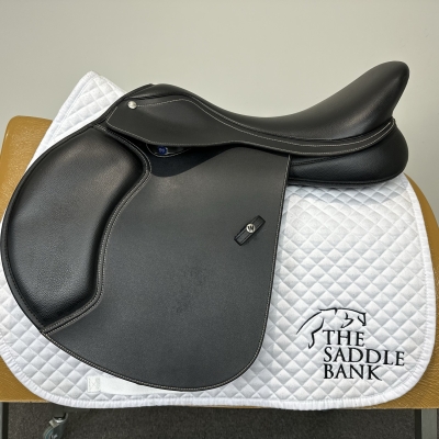 Image of 17.5 inch Wintec 500 Jump Black Adjustable