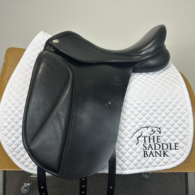 Image of 17.5 inch Fairfax Classic Low Wither Dressage Black Adjustable