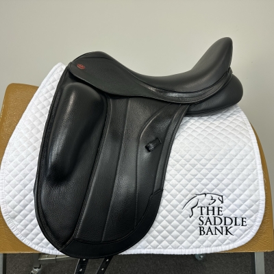 Image of 17.5 inch Kent and Masters Competition Series Monoflap Dressage Black Adjustable