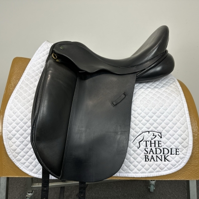 Image of 17.5 inch Ideal Suzannah Dressage Black Medium Wide