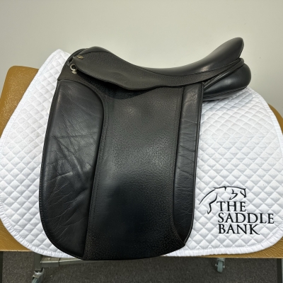 Image of 17.5 inch Black Country Classic Show Black Extra Extra Wide
