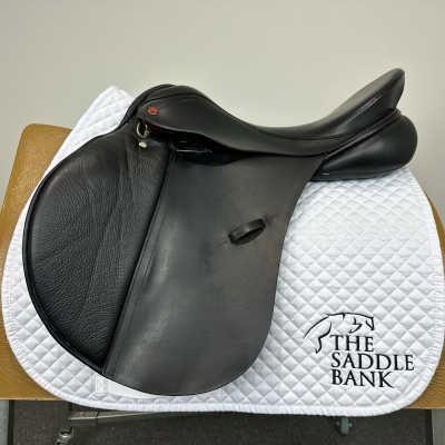 Image of 18 inch Albion K2 GP Black Medium Wide