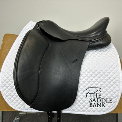 Image of 17 inch Cavaletti Collection Dual Flap Dressage Black Adjustable