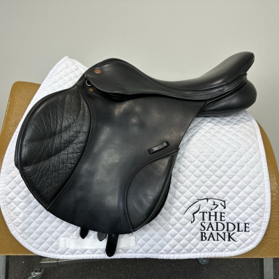 Image of 17.5 inch Kent and Masters Original Jump MJU Black Adjustable