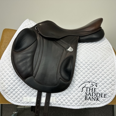 Image of 17 inch Bates Advanta Brown with Classic Black Highlights Adjustable
