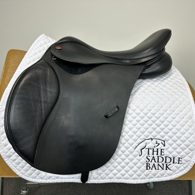 Image of 17.5 inch Kent and Masters Original Flat back GP MGU Black Adjustable