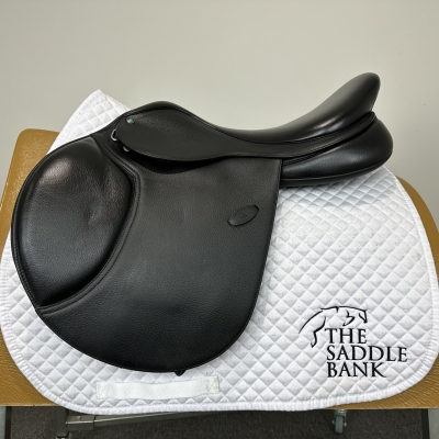 Image of 17.5 inch Arena Jump Black Adjustable