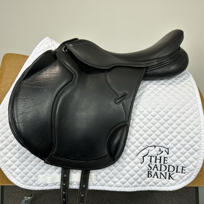 Image of 17 inch Cavaletti Collection Monoflap Jump Black Adjustable