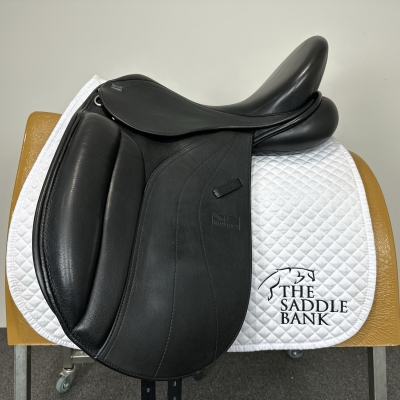 Image of 18 inch GFS Monarch Dressage S614 Black Adjustable