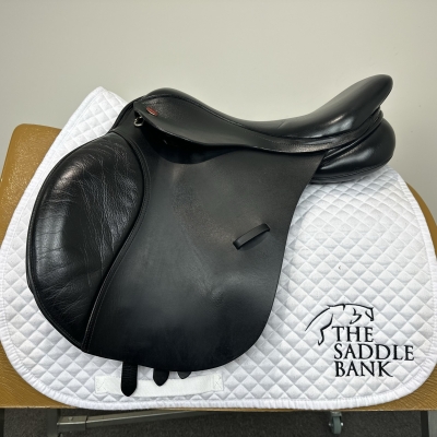 Image of 17 inch Kent and Masters Original Flat back GP MGU Black Adjustable