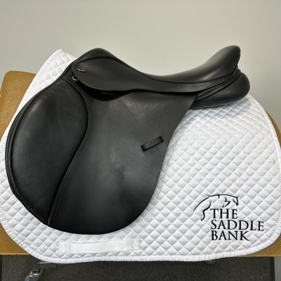 Image of 16.5 inch Kent and Masters Pony Club MPO Black Adjustable