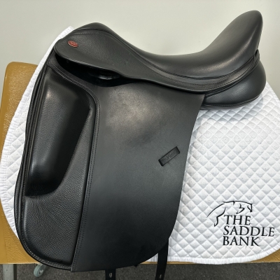 Image of 17.5 inch Kent and Masters S-Series Dressage Surface Block MDS Black Adjustable
